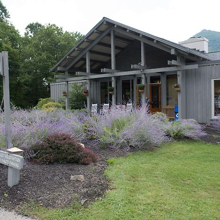 Peaks Of Otter Lodge Bedford Exterior foto